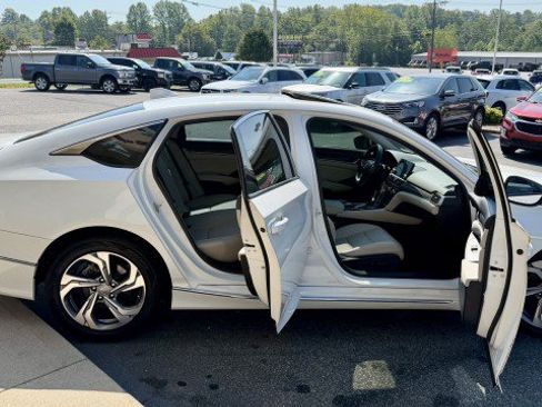 Used 2019 Honda Accord EX-L image 14