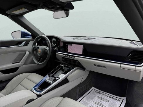 Used 2024 Porsche 911 Carrera image 37