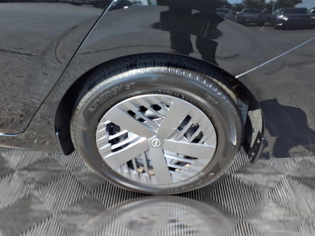 Used 2026 Nissan Sentra SV w/ Floor Mat Package FWD image 24