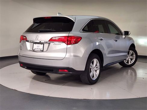 Used 2015 Acura RDX FWD image 2