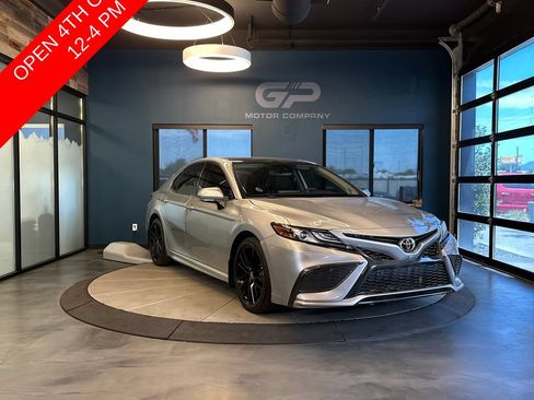 Used 2021 Toyota Camry XSE w/ Navigation Package FWD image 1