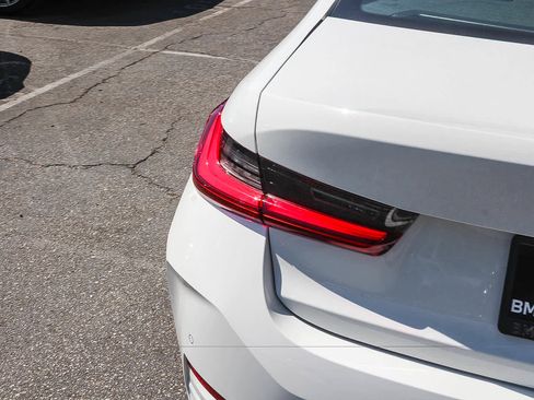 Used 2023 BMW 330i Sedan w/ Parking Assistance Package RWD image 7