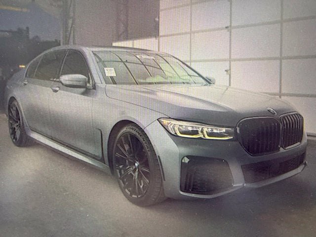 Used 2021 BMW 750i xDrive w/ Autobahn Package AWD/4WD image 1