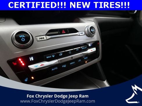 Used 2021 Ford Explorer XLT w/ Equipment Group 202A image 21