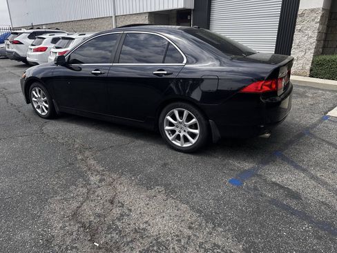 Used 2006 Acura TSX FWD image 2