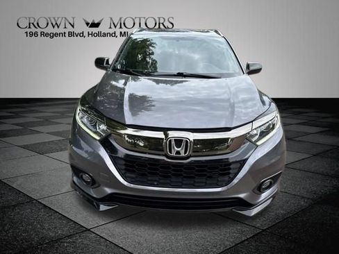 Used 2021 Honda HR-V Sport image 2