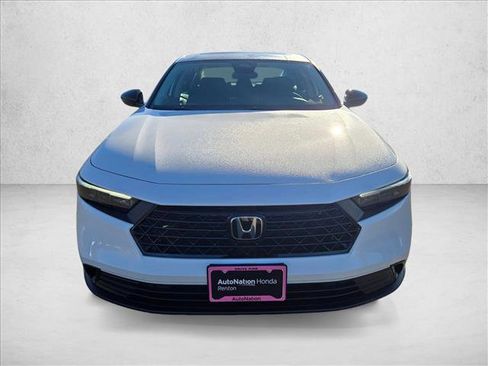 New 2025 Honda Accord SE image 2