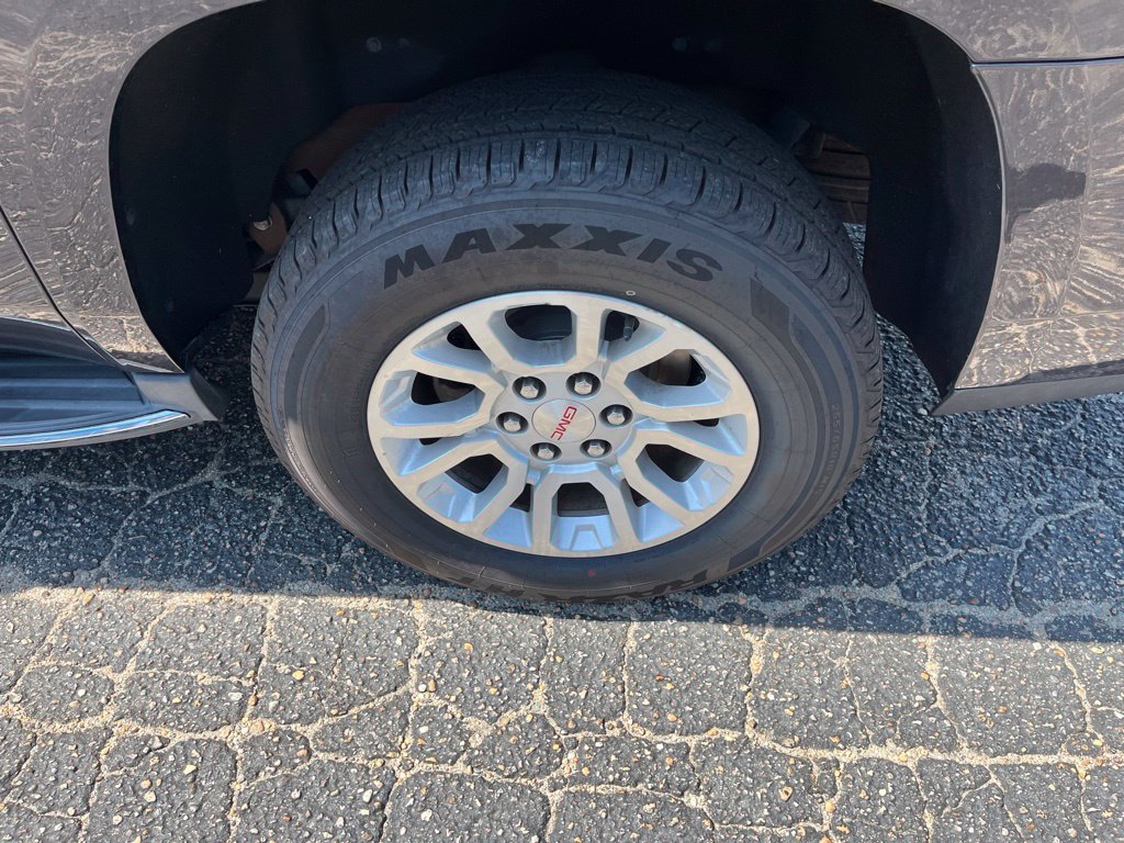 Used 2018 GMC Yukon XL SLT AWD/4WD image 46