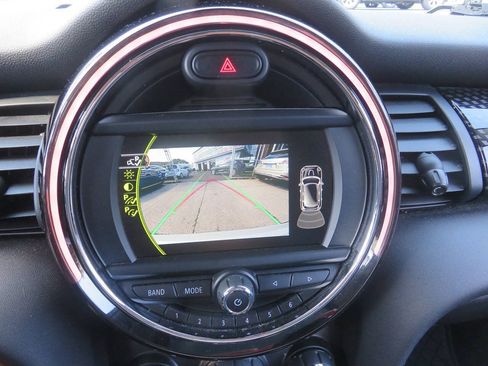 Used 2018 MINI Cooper S FWD image 19
