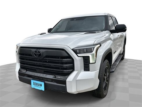 Used 2024 Toyota Tundra Limited image 1