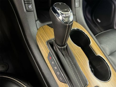 Used 2018 GMC Acadia Denali w/ Technology Package image 18