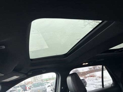 Used 2018 Ford Explorer Sport image 33