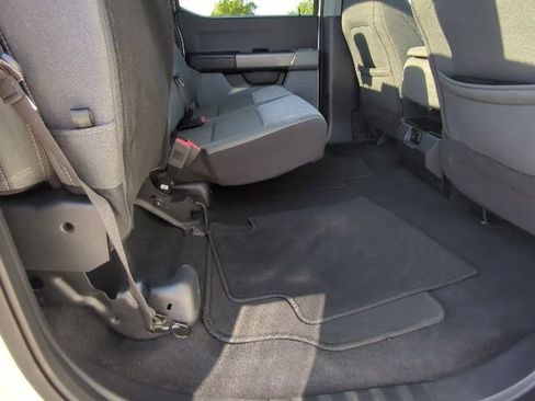 Used 2023 Ford F150 XLT image 17