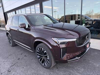 New 2026 Volvo XC90 B5 Plus