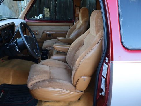 Used 1993 Dodge D/W Truck 350 image 19