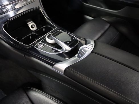 Used 2017 Mercedes-Benz C 300 4MATIC Cabriolet image 39
