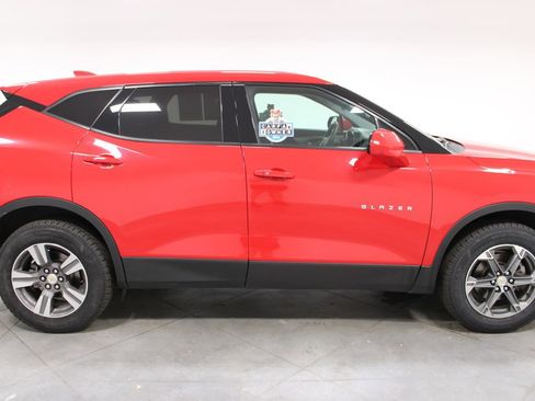 Used 2024 Chevrolet Blazer LT image 11