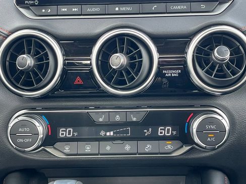 New 2025 Nissan Sentra SR w/ SR Premium Package image 4