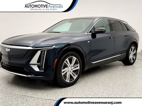 Used 2024 Cadillac Lyriq Tech w/ Driver Assist Package RWD image 1