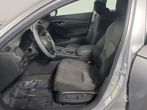 Certified 2023 Honda Accord EX image 19