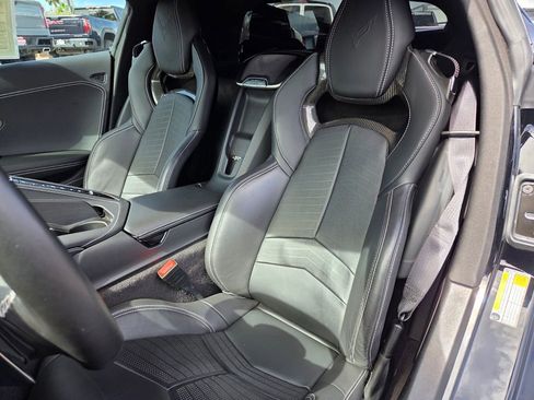 Used 2023 Chevrolet Corvette Stingray Preferred Cpe w/ Engine Appearance Package RWD image 15