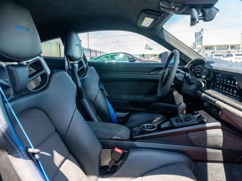 Used 2022 Porsche 911 GT3 image 37