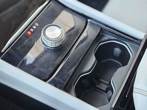 Used 2022 Jeep Grand Cherokee L Overland w/ Advanced Protech Group III image 25