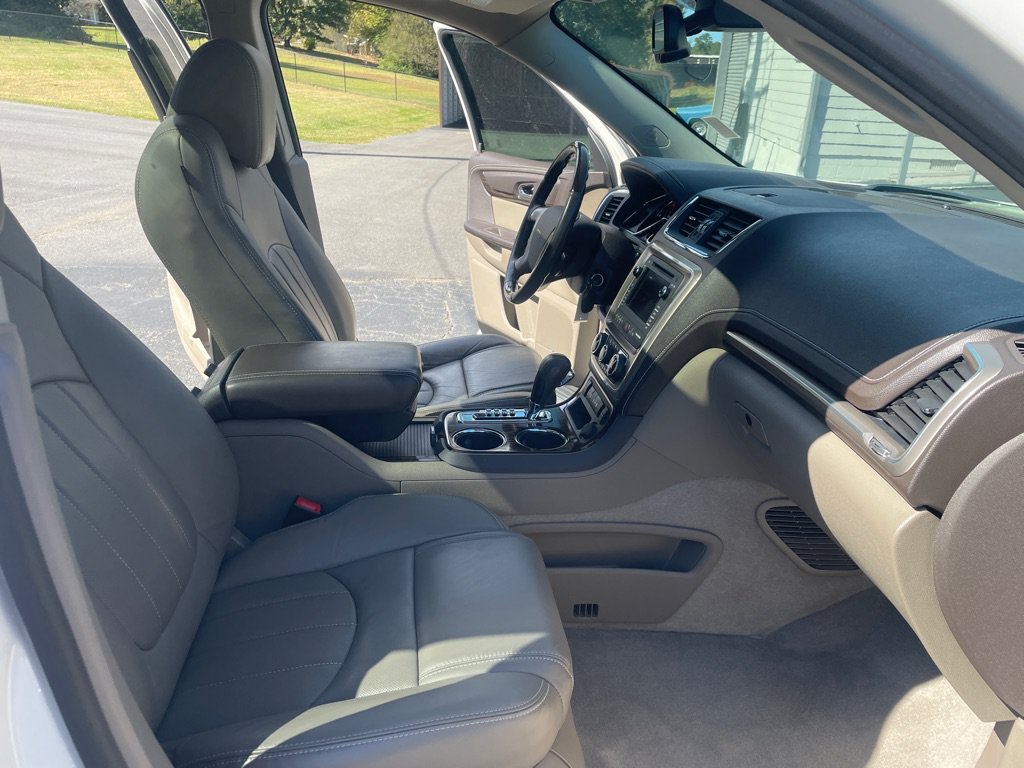 Used 2014 GMC Acadia Denali AWD/4WD image 23