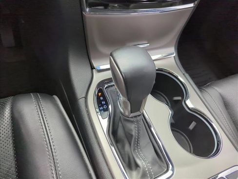 Used 2021 Jeep Grand Cherokee Overland image 10