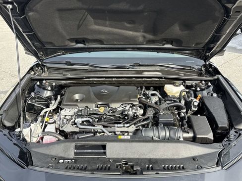 Used 2025 Toyota Camry LE image 30