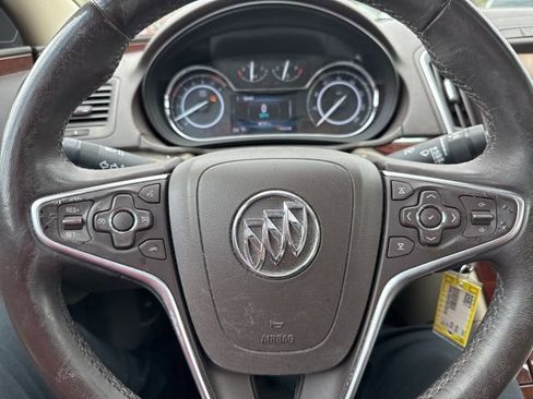 Used 2017 Buick Regal Sport Touring image 16