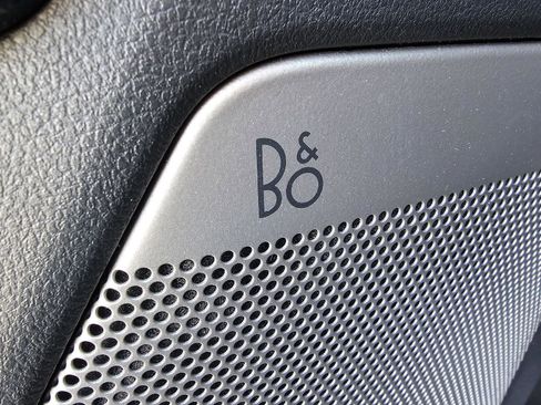 Used 2021 Ford F150 XLT w/ Equipment Group 302A High image 12