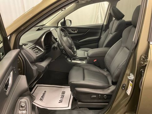New 2026 Subaru Ascent Limited image 10