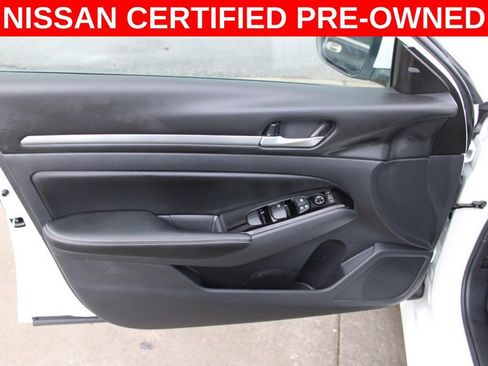 Certified 2023 Nissan Altima 2.5 SV image 19