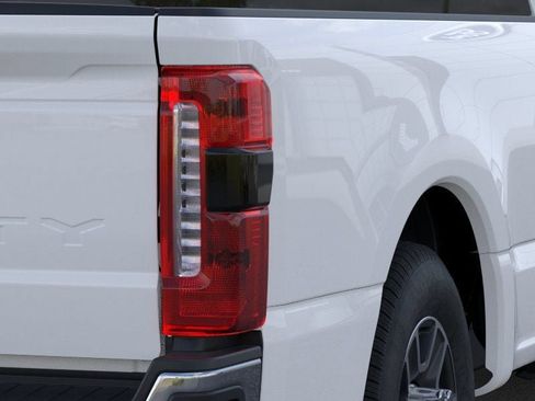 New 2026 Ford F250 Lariat RWD image 21