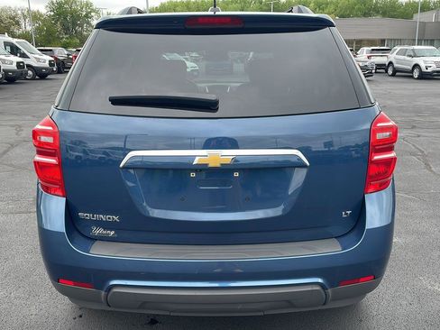 Used 2017 Chevrolet Equinox LT w/ Convenience Package FWD image 4