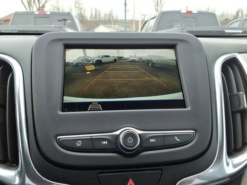 Used 2019 Chevrolet Equinox LT image 16