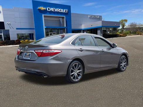 Used 2017 Toyota Camry XLE FWD image 26