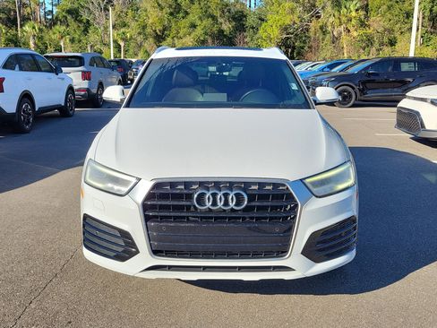 Used 2018 Audi Q3 2.0T Premium Plus w/ Premium Plus Package image 2