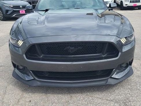 Used 2017 Ford Mustang GT Premium w/ GT Performance Package RWD image 22