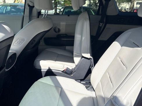 Used 2026 Hyundai Palisade Calligraphy AWD/4WD image 3
