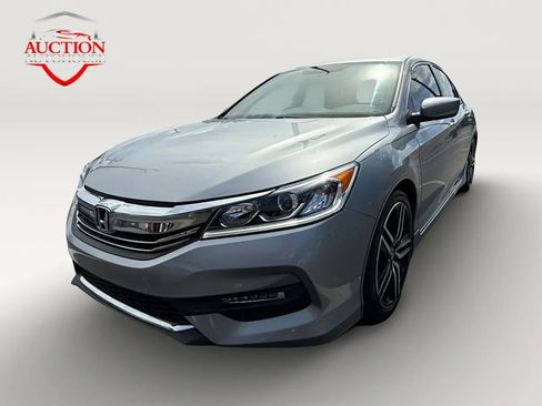 Used 2017 Honda Accord Sport image 1