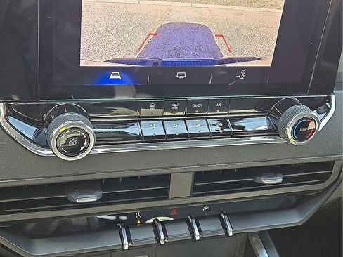 Used 2024 Chevrolet Colorado Trail Boss w/ Advanced Trailering Package image 25