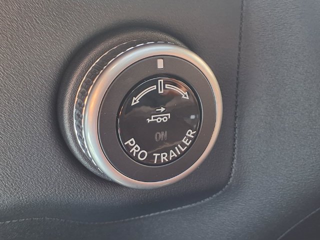 New 2026 Lincoln Navigator Reserve AWD/4WD image 14