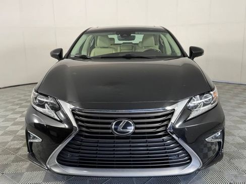 Used 2018 Lexus ES 350 w/ Premier Package FWD image 10