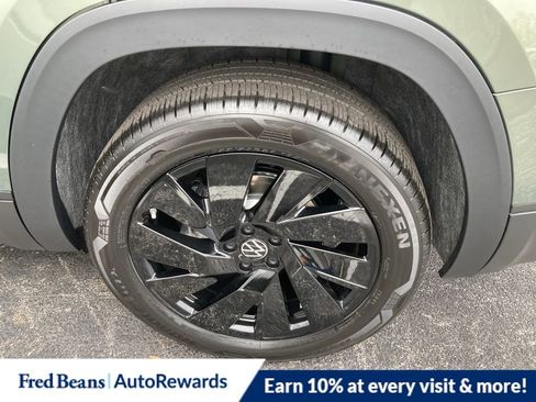 New 2026 Volkswagen Atlas SE image 6