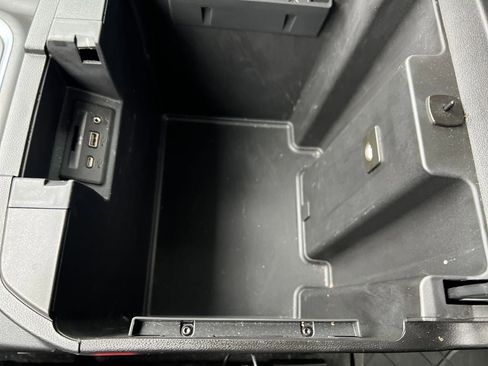 Used 2021 Chevrolet Silverado 1500 LT Trail Boss image 21