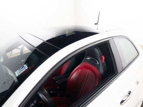 Used 2014 FIAT 500 Abarth w/ Comfort/Convenience Group FWD image 5