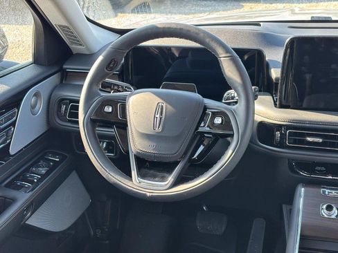 New 2026 Lincoln Aviator Reserve AWD/4WD image 13
