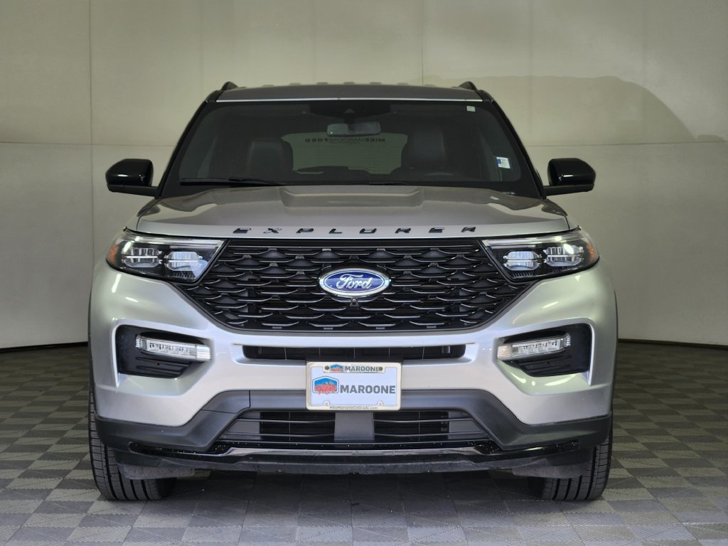 Used 2022 Ford Explorer ST-Line w/ Class IV Trailer Tow Package AWD/4WD image 2